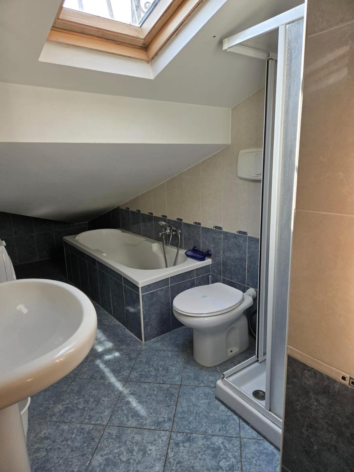 Express Sleep Airport Casa vacanze